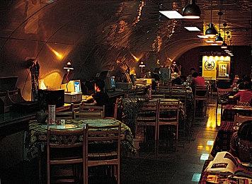 《雨血》开发商灵游坊获腾讯数亿融资 几款新作曝光